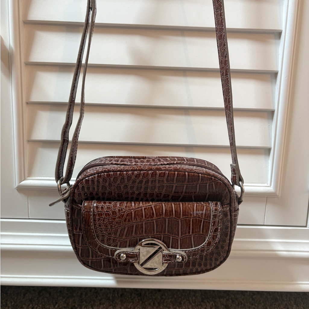 Brown Crocodile Pattern Crossbody Bag